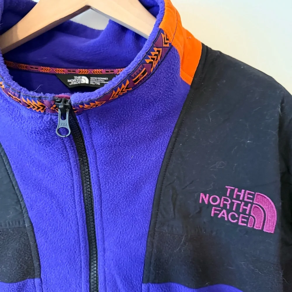 The North Face Men’s Colorblock Fleece Jacket - Size XL